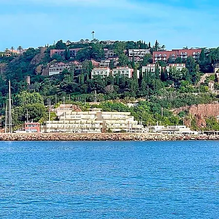 Riviera *
