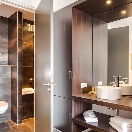 ホテル Riviera Mandelieu