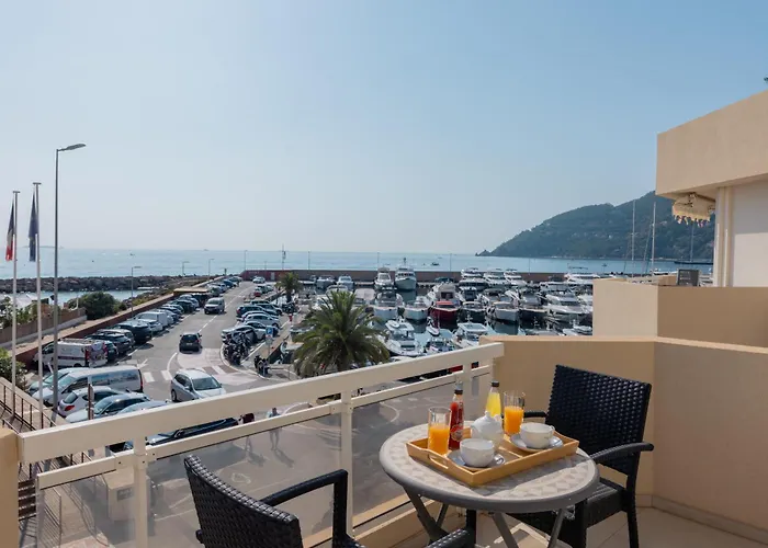 Hotell Riviera